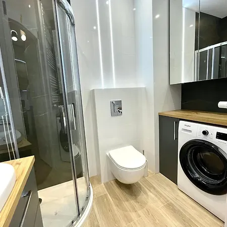 아파트 Apartament *